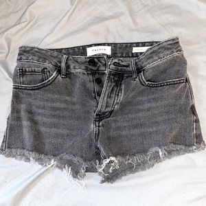 PacSun size 24, mid rise short, black/gray denim